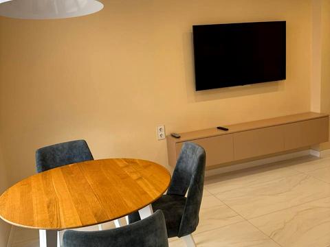 квартира по адресу Салютная ул., (Будинок 02301-02303)