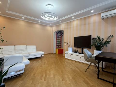 квартира за адресою Київ, Юрія Іллєнка вул. (Мельникова), 10