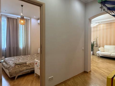 квартира за адресою Київ, Юрія Іллєнка вул. (Мельникова), 10