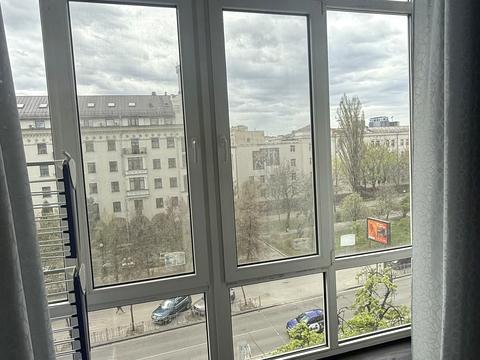 квартира за адресою Київ, Юрія Іллєнка вул. (Мельникова), 10