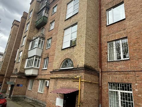 квартира за адресою Київ, Юрія Іллєнка вул. (Мельникова), 10