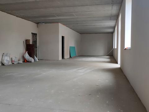 комерційна за адресою Малиновського вул., (Будинок)