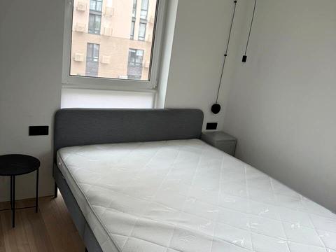 квартира за адресою Салютна вул., 2к1