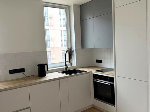 квартира за адресою Салютна вул., 2к1