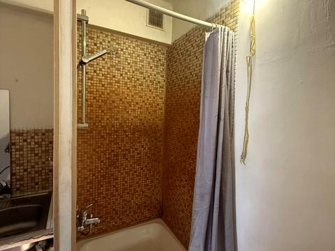 дом по адресу Днепровская ул., 1