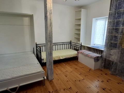 квартира за адресою Київ, Черешневий пров., 10