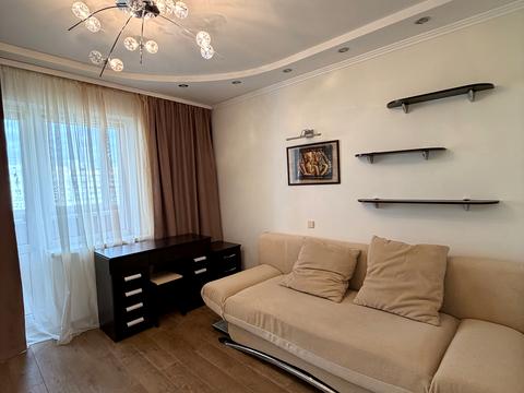 квартира по адресу Ларисы Руденко ул., 10