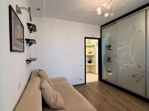 квартира по адресу Ларисы Руденко ул., 10