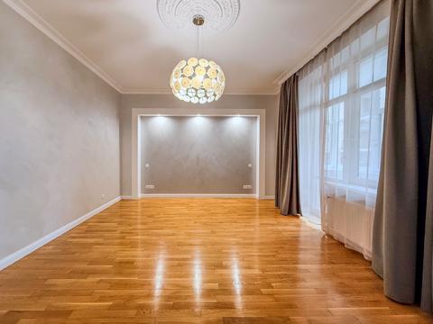 квартира за адресою Круглоуніверситетська вул., 3-5