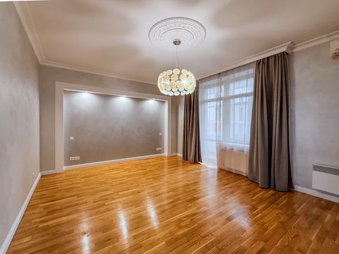 квартира за адресою Круглоуніверситетська вул., 3-5