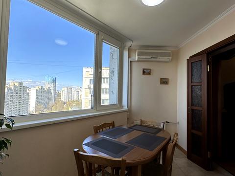 квартира за адресою Тростянецька вул., 7-В