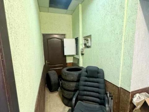 комерційна за адресою Київська вул., 19