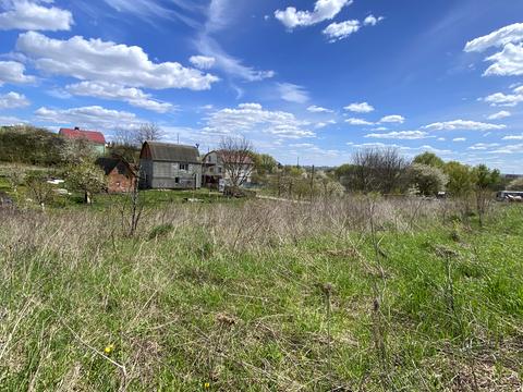 участок по адресу Радісна, 27