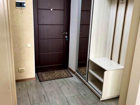 квартира за адресою Трамвайна вул. (Революційна), 3