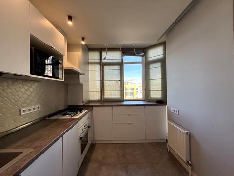 квартира по адресу Українська ул., 83б к.1-5