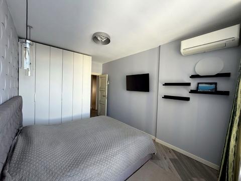 квартира по адресу Українська ул., 83б к.1-5