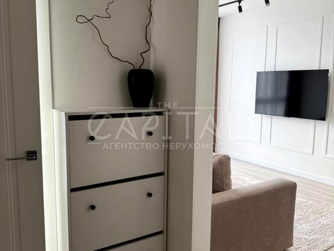 квартира за адресою Київ, Салютна вул., 2к1