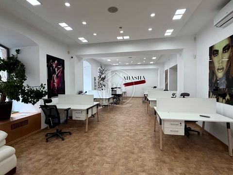 комерційна за адресою Гоголя вул., 17