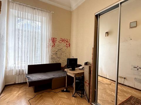 кімната за адресою Футуристів пров., 8