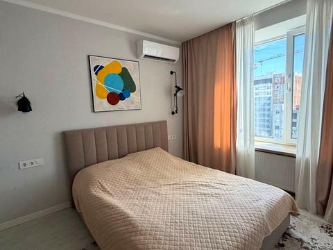 квартира за адресою Матвія Донцова вул. (Тургенєвська), 25-Е