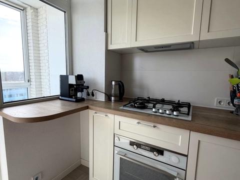 квартира за адресою Матвія Донцова вул. (Тургенєвська), 25-Е