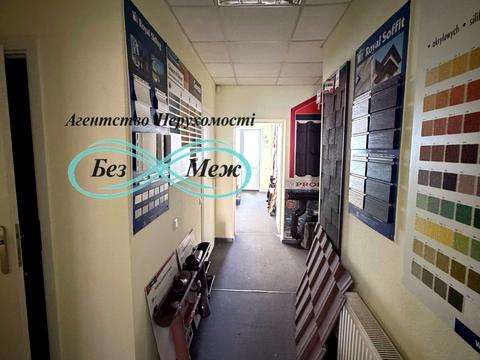 комерційна за адресою Лесі Українки вул., 6