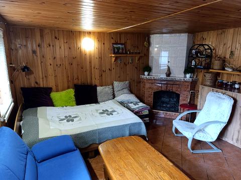 будинок за адресою Дачна