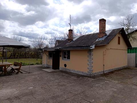 будинок за адресою Дачна