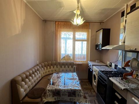 квартира за адресою Князя Володимира Великого просп., 131