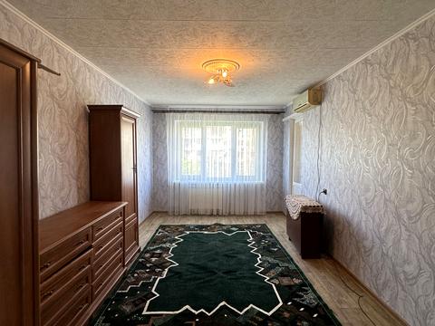 квартира за адресою Князя Володимира Великого просп., 131