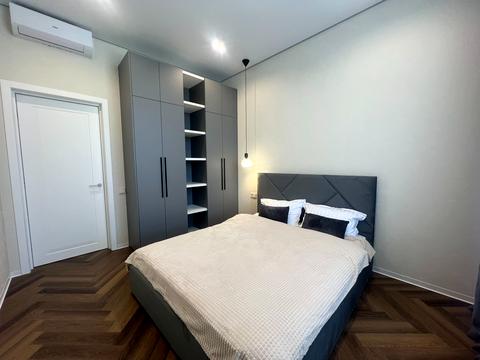 будинок за адресою Київська