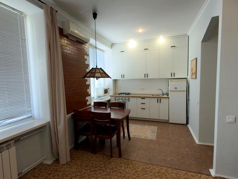 квартира за адресою Мала Шияновська вул. (Немировича-Данченка), 14/13