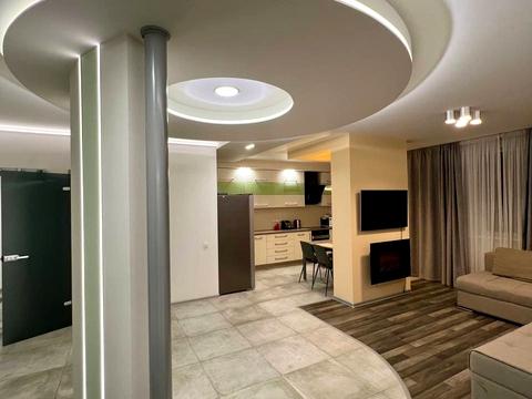 квартира по адресу Феодосийская ул., 1