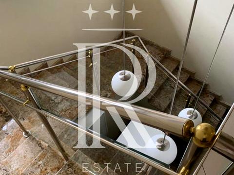 коммерческая по адресу Василия Тютюнника ул. (Анрі Барбюса), 5-В