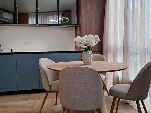 квартира за адресою Київ, Причальна вул., 10