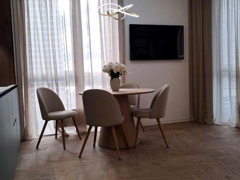 квартира за адресою Київ, Причальна вул., 10