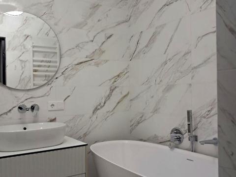 квартира за адресою Київ, Причальна вул., 10