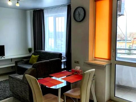 квартира по адресу Героев Полка "Азов ул. (Малиновского маршала), 8