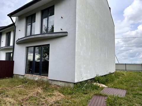 будинок за адресою Степана Бандери, 1