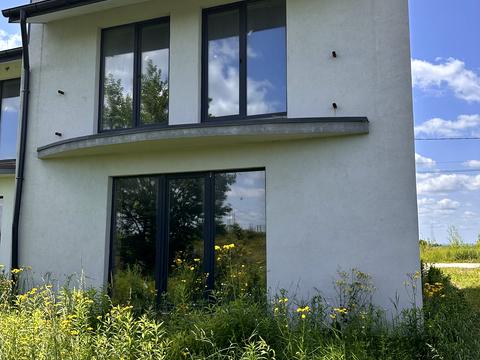 будинок за адресою Степана Бандери, 1