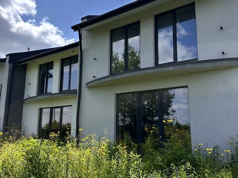 будинок за адресою Степана Бандери, 1