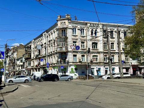 комерційна за адресою Нижній Вал вул., 37/20