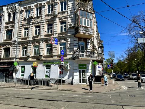 комерційна за адресою Нижній Вал вул., 37/20