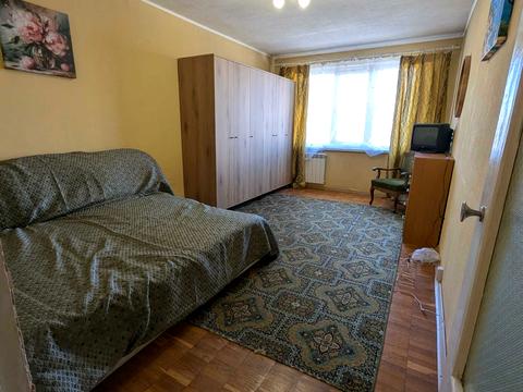 квартира за адресою Голосіївський просп. (40-річчя Жовтня), 19