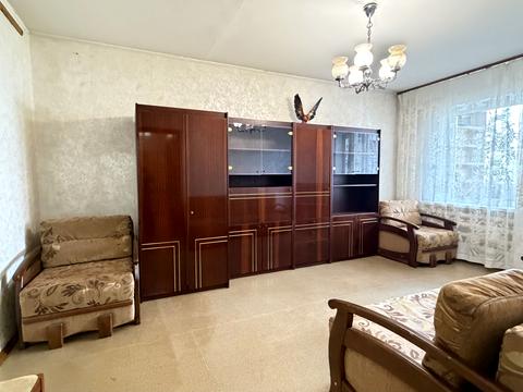 квартира за адресою Леоніда Бикова бульв., 10
