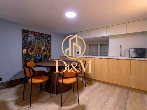 комерційна за адресою Саксаганського вул., 58