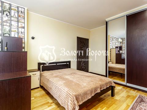 квартира за адресою Героїв полку "Азов" вул. (Маршала Малиновського), 4-В