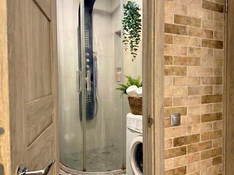 квартира по адресу Кловский спуск, 14-Б