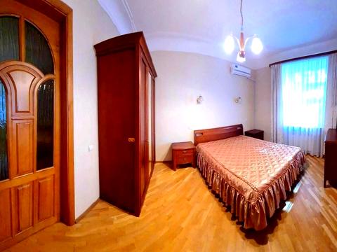 квартира за адресою Богдана Хмельницького вул., 49