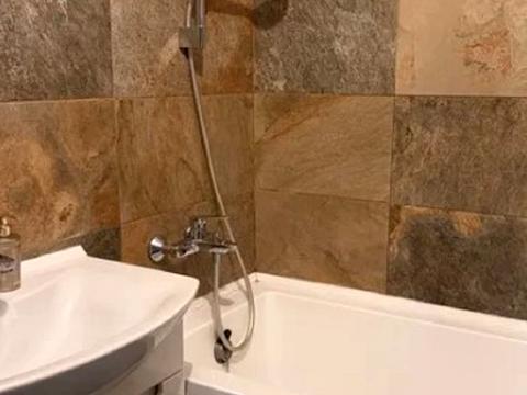 квартира за адресою Йорданська вул. (Лайоша Гавро), 5-А